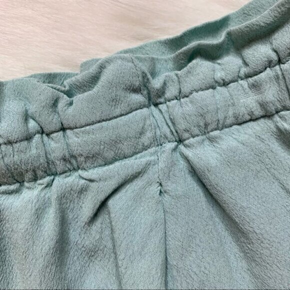 Aritzia Wilfred Montrouge Shorts Crepe Paperbag Waist Turquoise blue Size XS - Picture 7 of 16